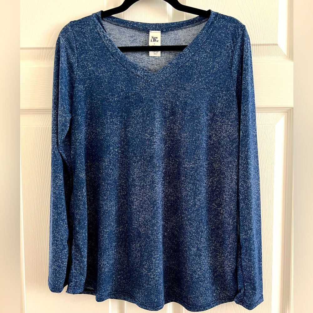 Small Sew In Love V-Neck Tee